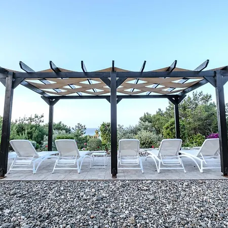 Villa Pine And Olive Seahouse
