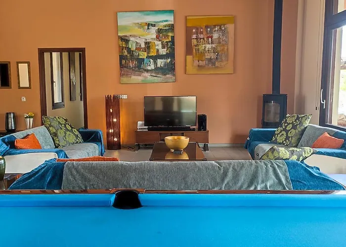 Villa Pine And Olive Seahouse *