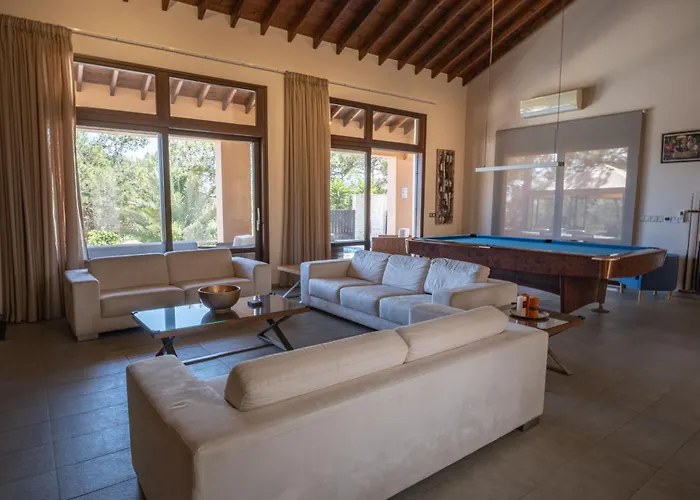 Villa Pine And Olive Seahouse Neo Chorio