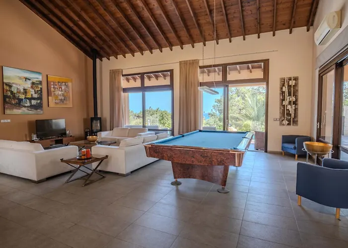 Pine And Olive Seahouse