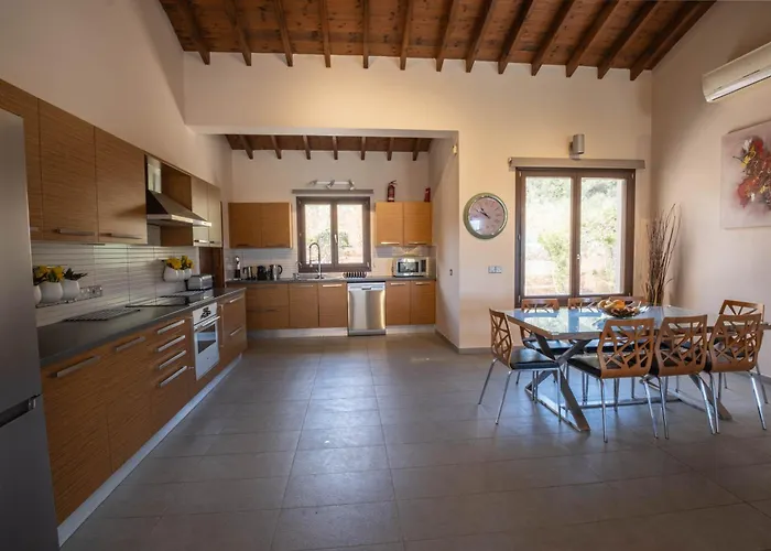 Villa Pine And Olive Seahouse *