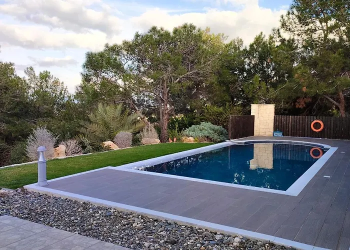 Villa Pine And Olive Seahouse