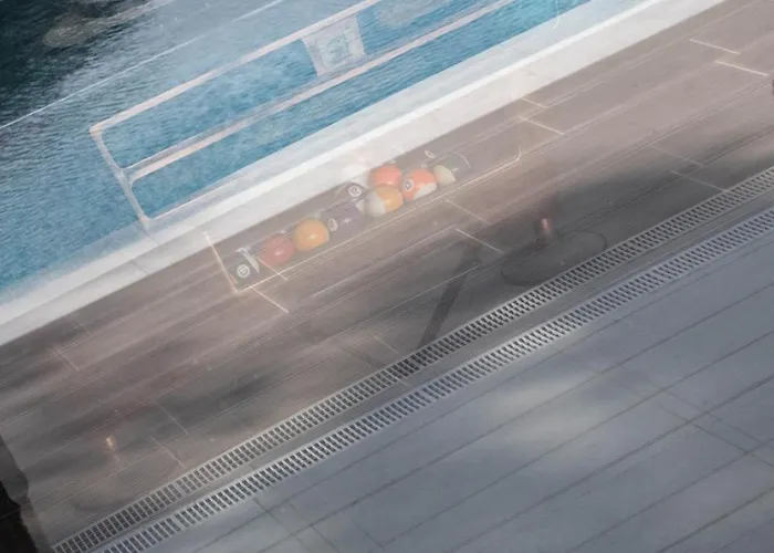 Pine And Olive Seahouse * Neo Chorio